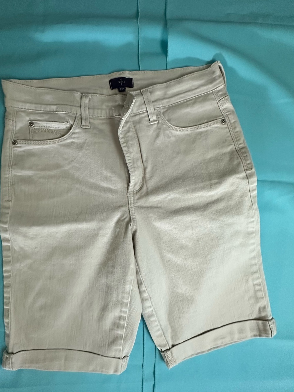 NYDJ Light Beige Bermuda Shorts
